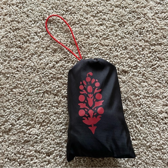 Free People Movement On the Run Packable Baseball Hat Black Red - Picture 3 of 8